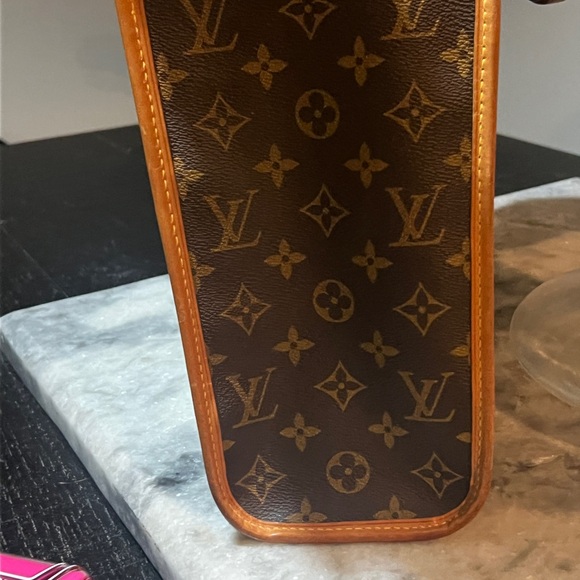 Vintage GM Beverly - Picture 8 of 14